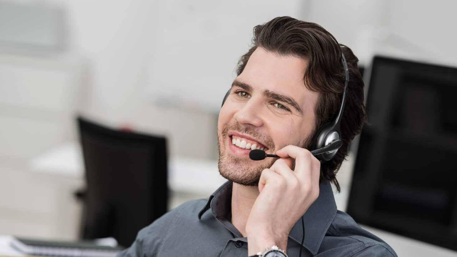 Unser Servicedesk bietet auf Wunsch 24-Stunden Support