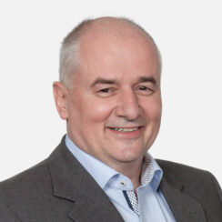 Portrait Roland Rüegg